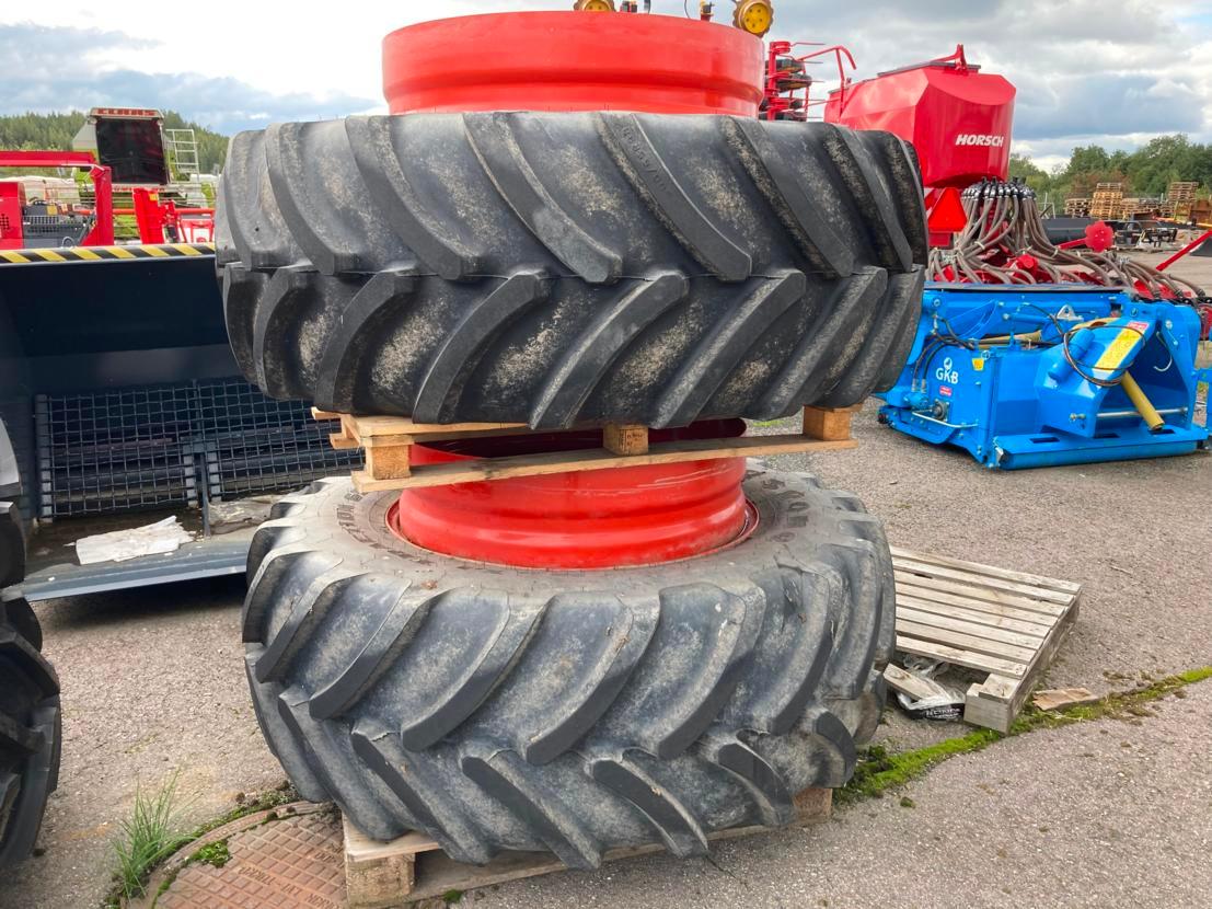 Levikepyörät 600/65r38 & 480/65r28