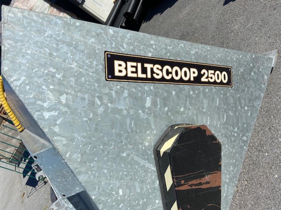 Kuormaus Ja Kaivuulaitt. Beltscoop 2500 Kuivituska