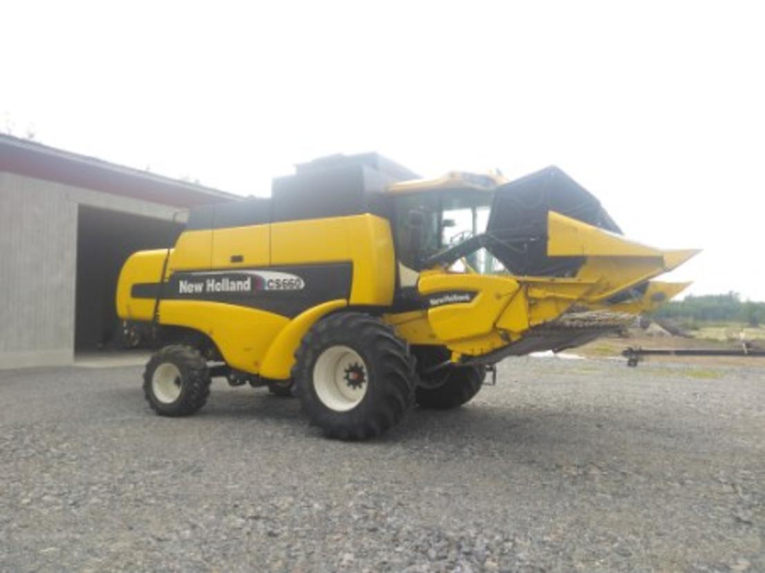 New Holland Cs660
