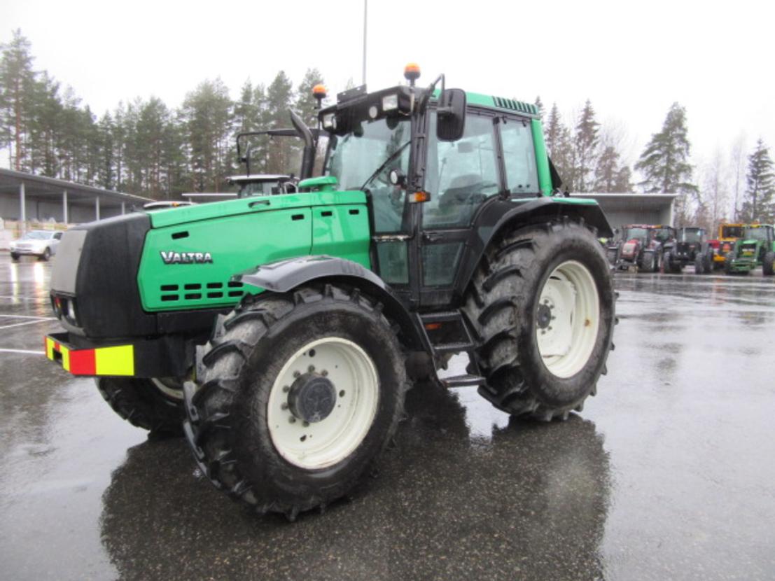 Valtra 8450 Hitech 50km