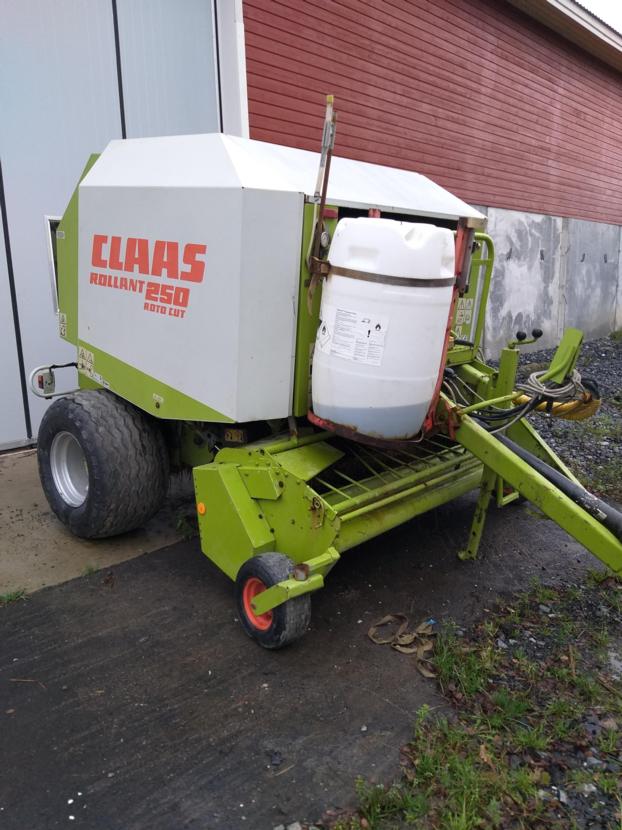 Claas Rollant 250 Roto Cut