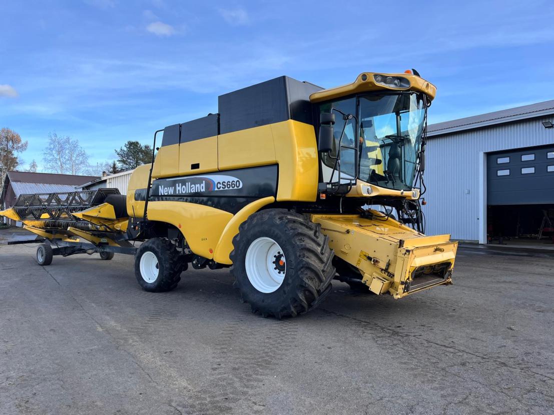 New Holland Cs660