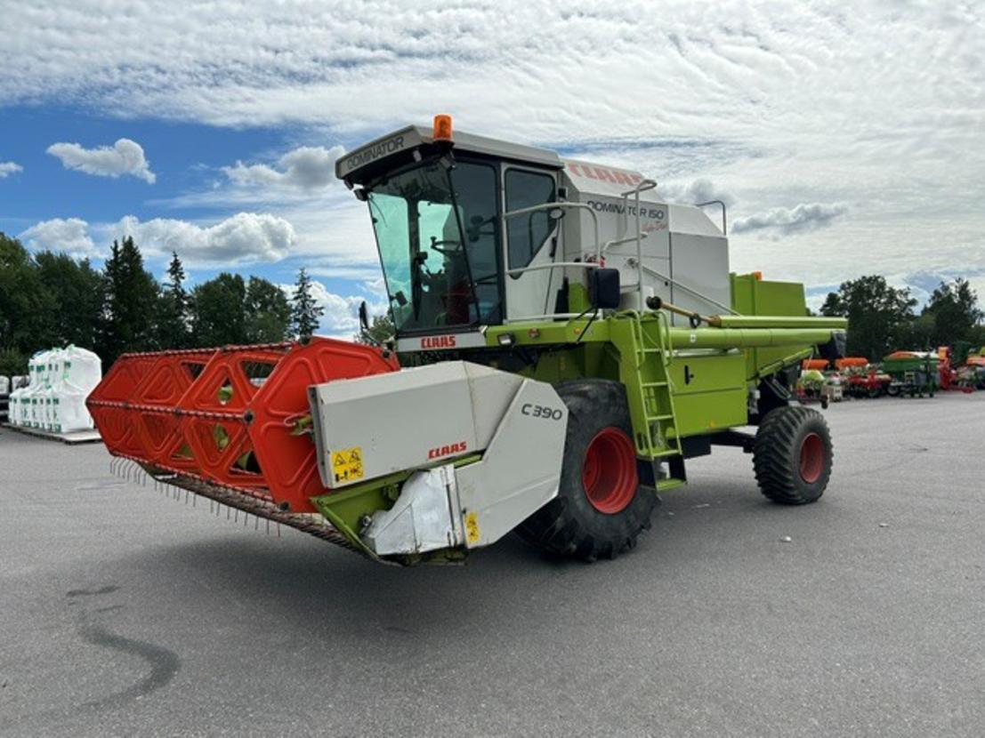 Claas Dominator 150