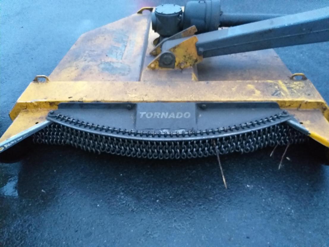 Piennarmurskaimet Elho Tornado 440