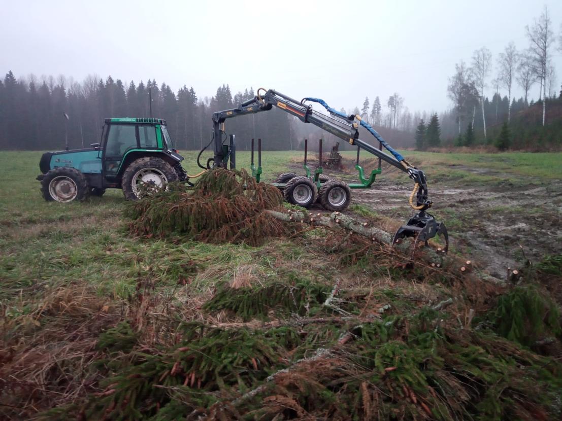 Muu Merkki 8,5 T12 Farma