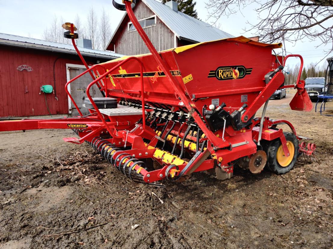 Väderstad Rapid 400c+hs Laite