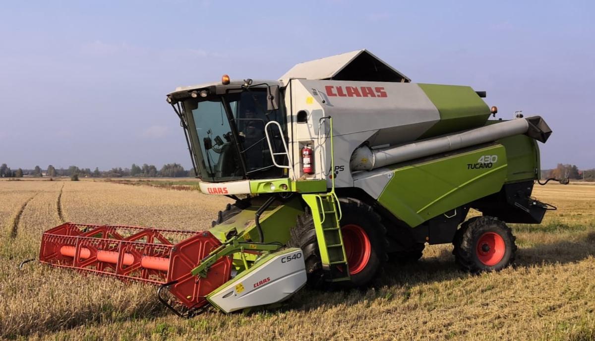 Claas Tucano 430 Aps