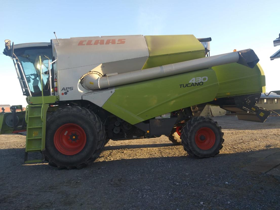 Claas Tucano 430
