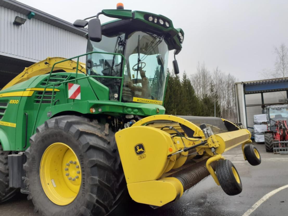Ajosilppurit John Deere 8300 + 639