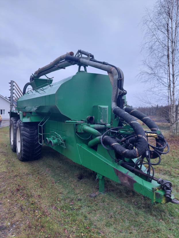 Agronic 17m3+veitsimultain