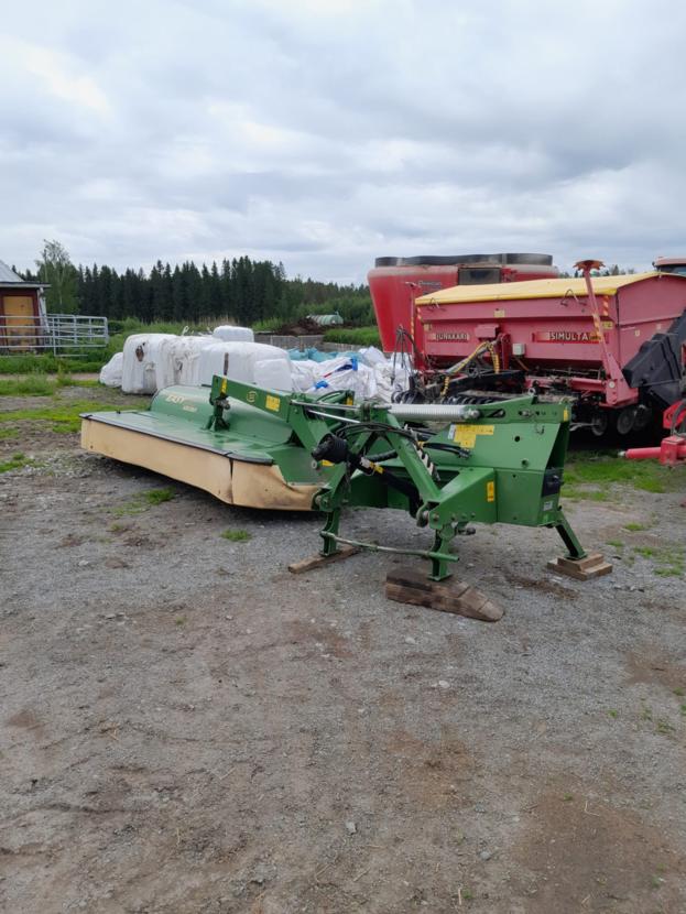 Krone Easy Cut R320 Cv