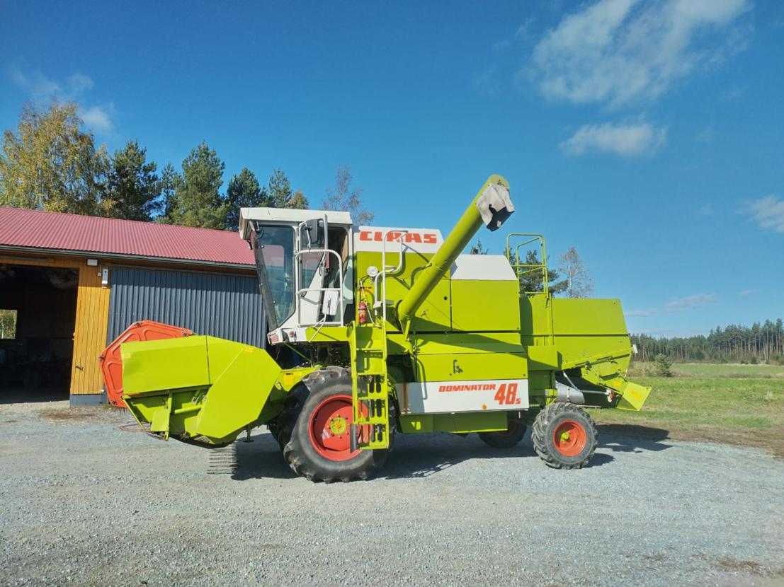 Claas Dominator 48s