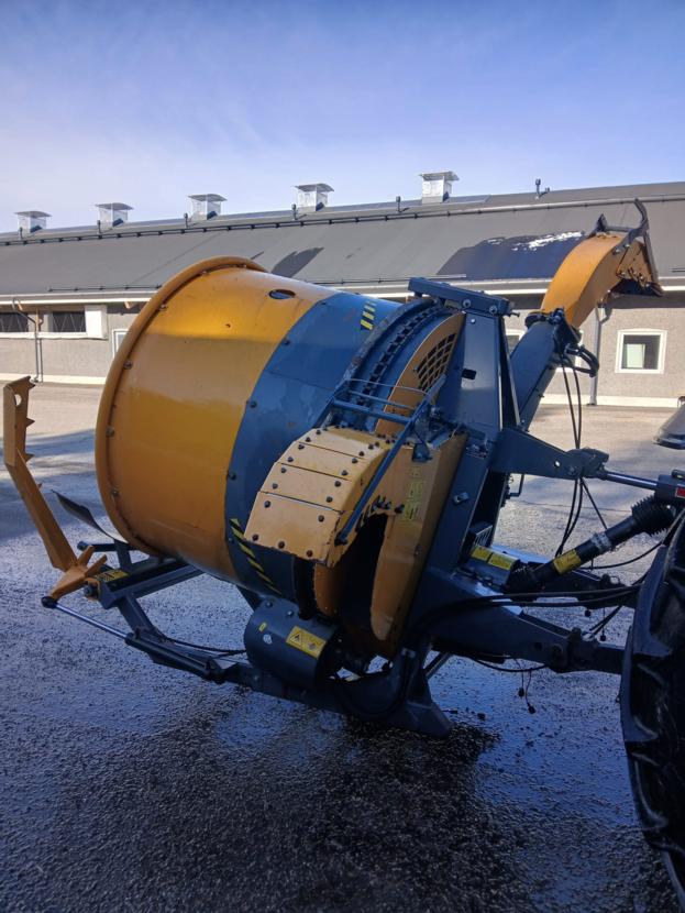 Rehunkäsittely Elho Rotocutter 1500