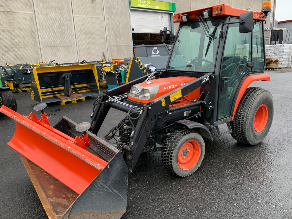 Kubota Kubota Stv32