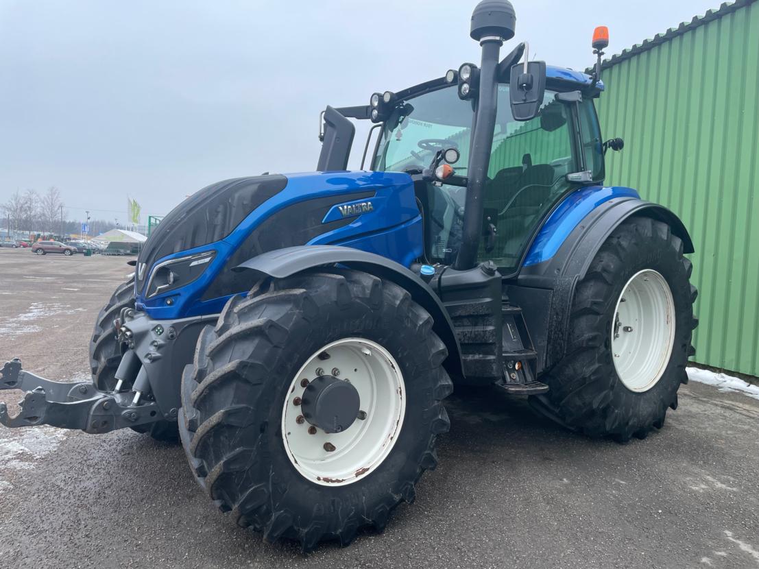 Valtra T254