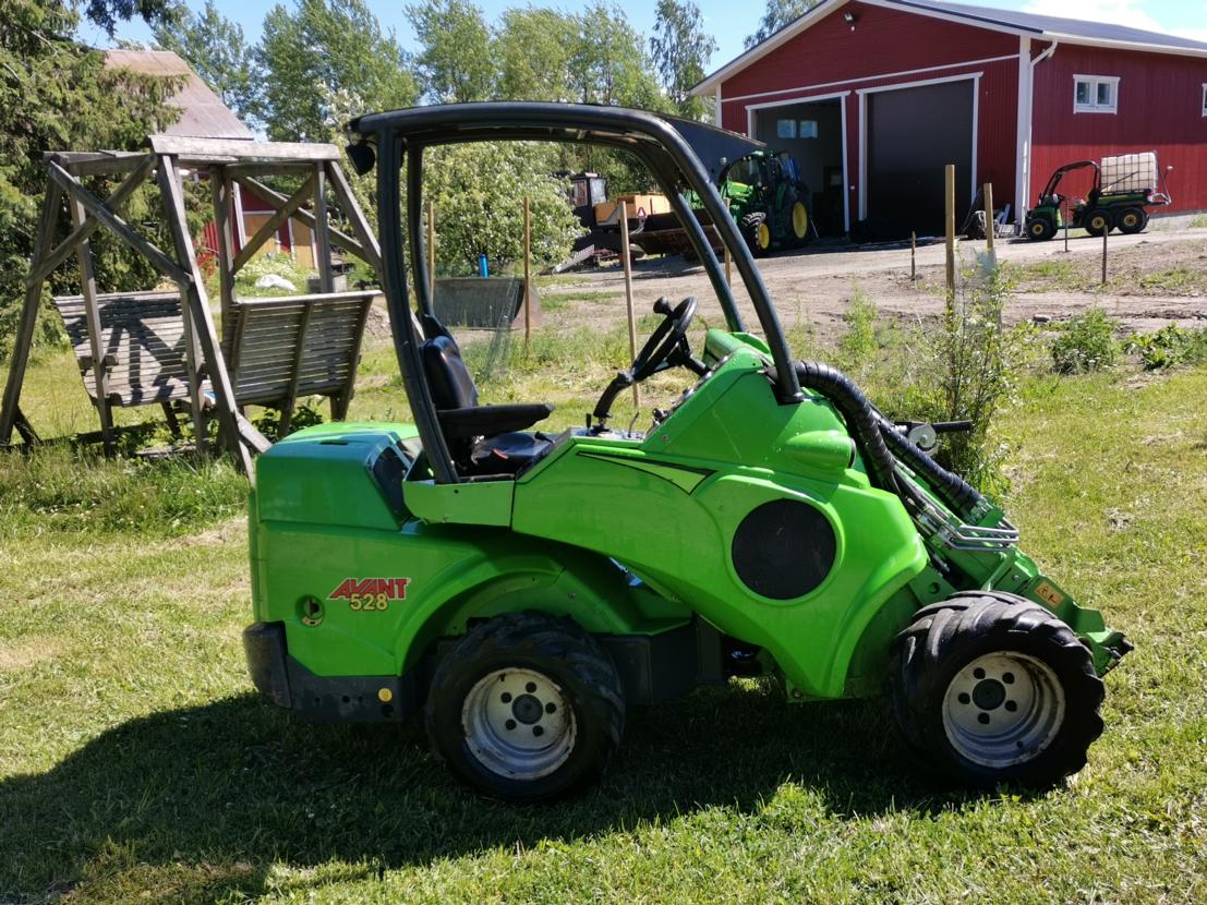 Avant 528