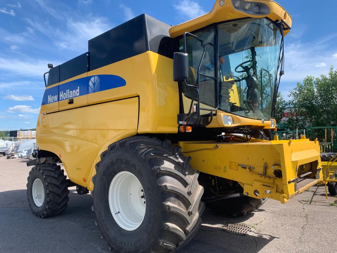 New Holland Cs540