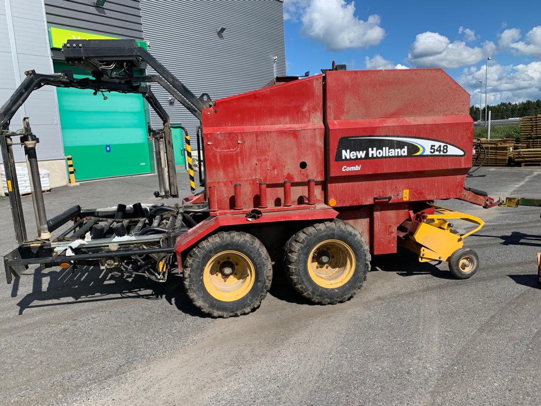 New Holland Nh548
