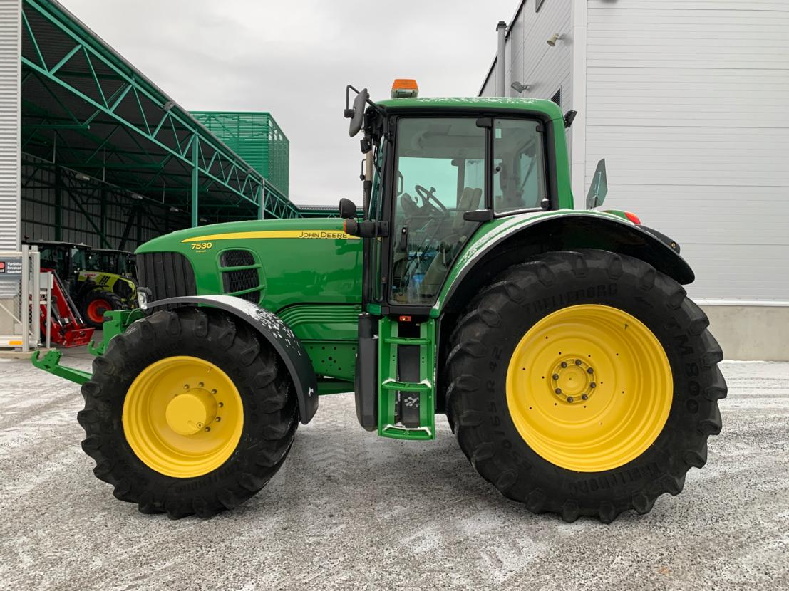 John Deere 7530+enl
