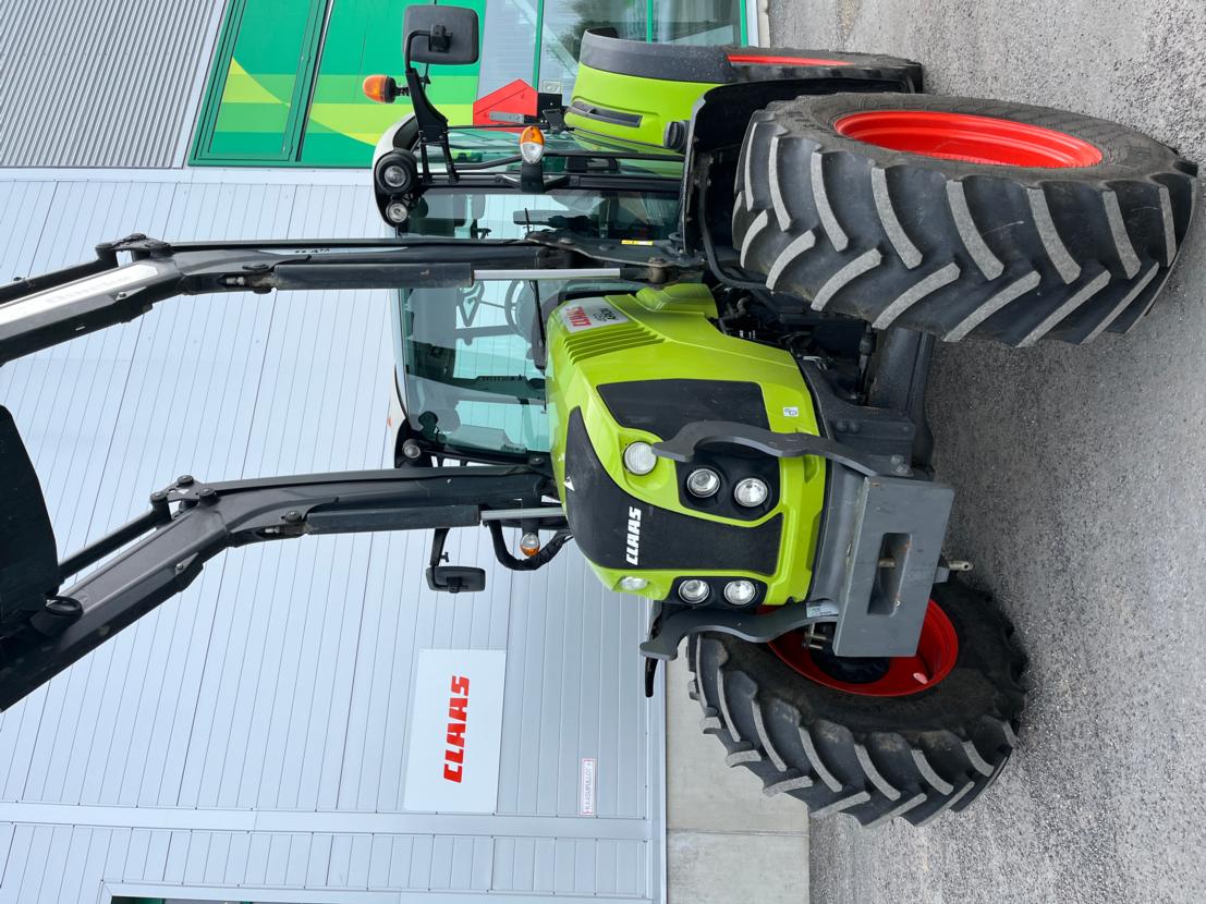 Claas Arion 460