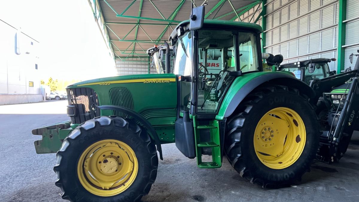 John Deere 6520se