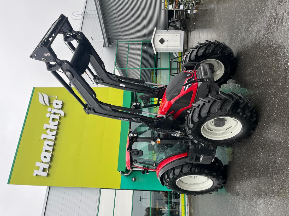 Valtra G 105 + G4 Etukuormain