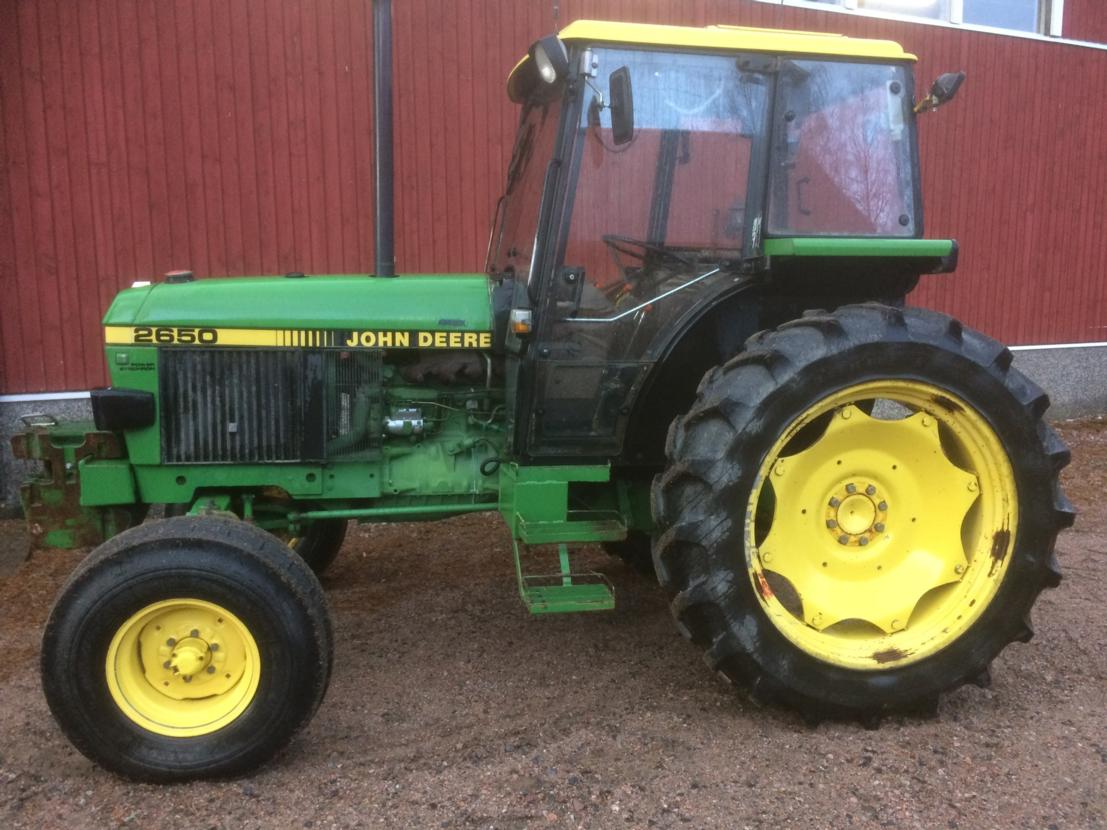 John Deere 2650 2wd