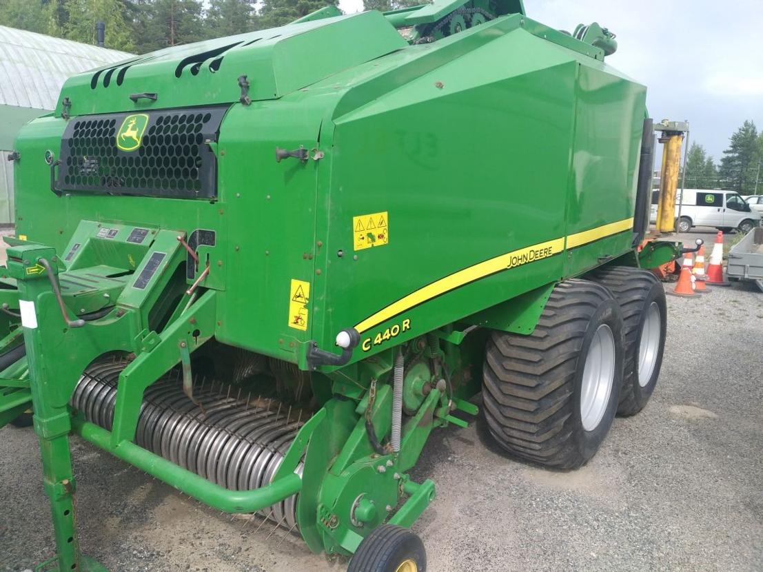 John Deere C440r 25-teräinen