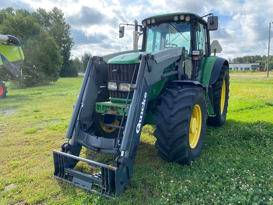 John Deere 6920