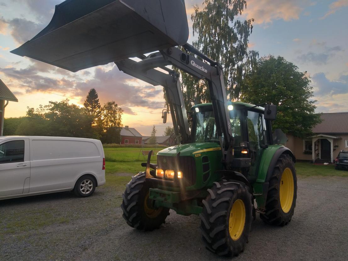 John Deere 6230 Stand.+quicke D45 Ek