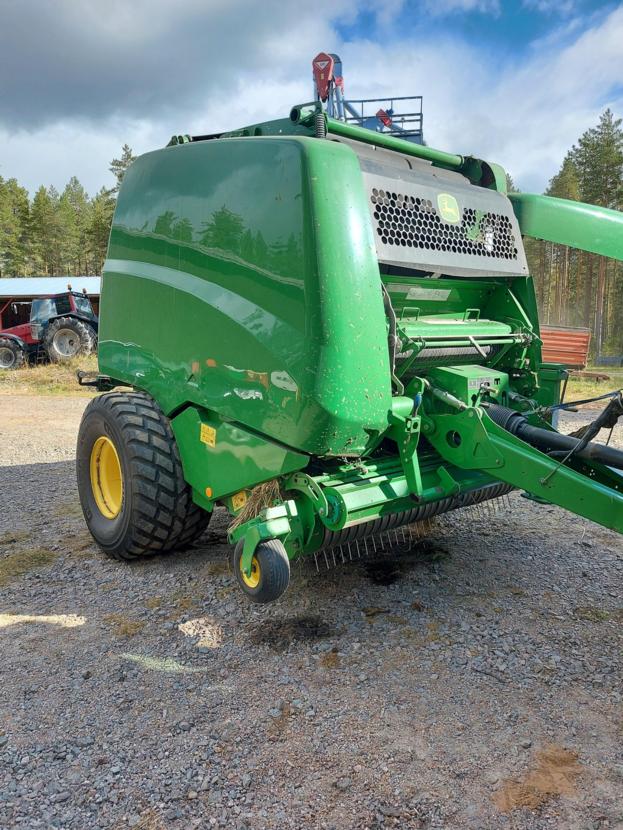 John Deere 990