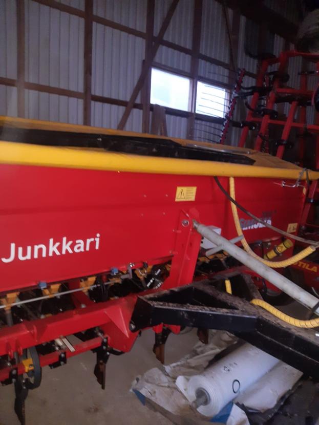 Junkkari 3000t