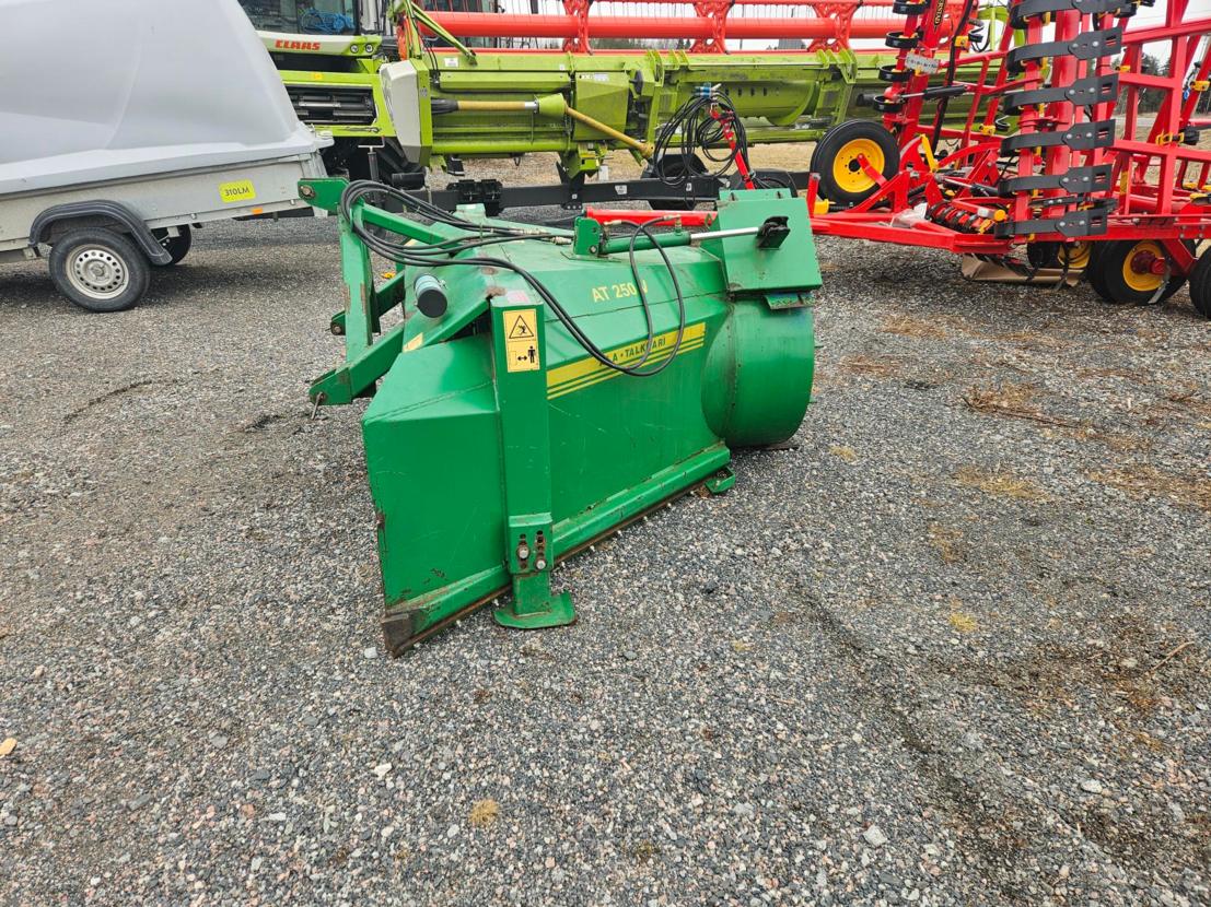 Ala-talkkari At 250v