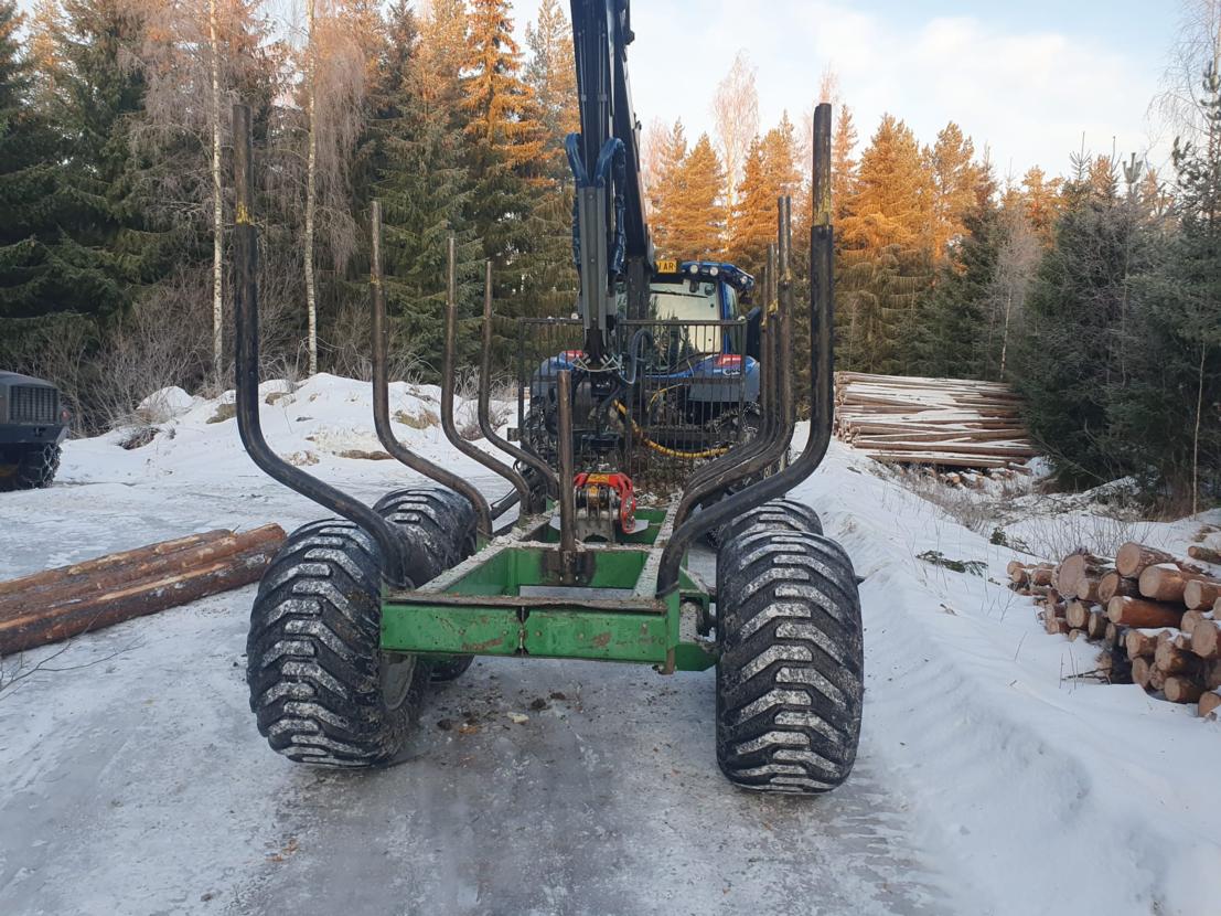 Kronos 120 Teli 550/45-22.5 16pr