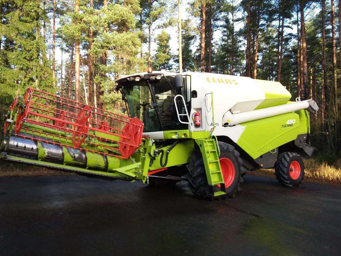 Claas Tucano 430 Aps