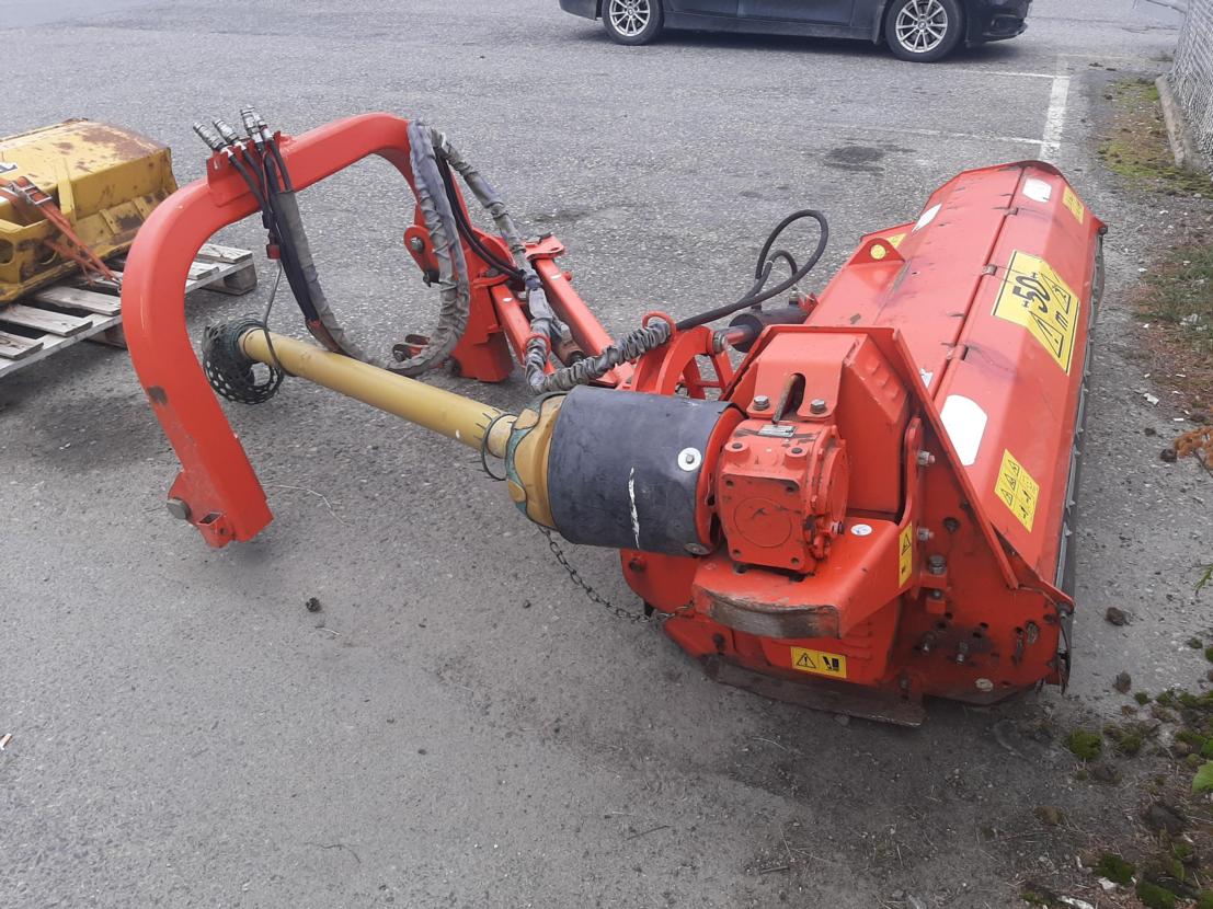 Piennarmurskaimet Maschio 210 Giraffa