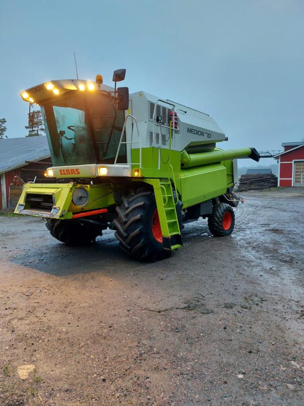 Claas Medion 310 Puimurit Puimurit Vaihtokone K ytetty Claas Medion 310 Puimurit Puimurit Vaihtokone K ytetty