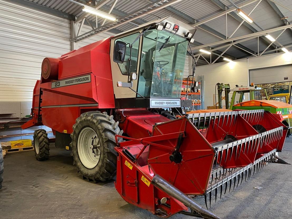 Massey-ferguson 23