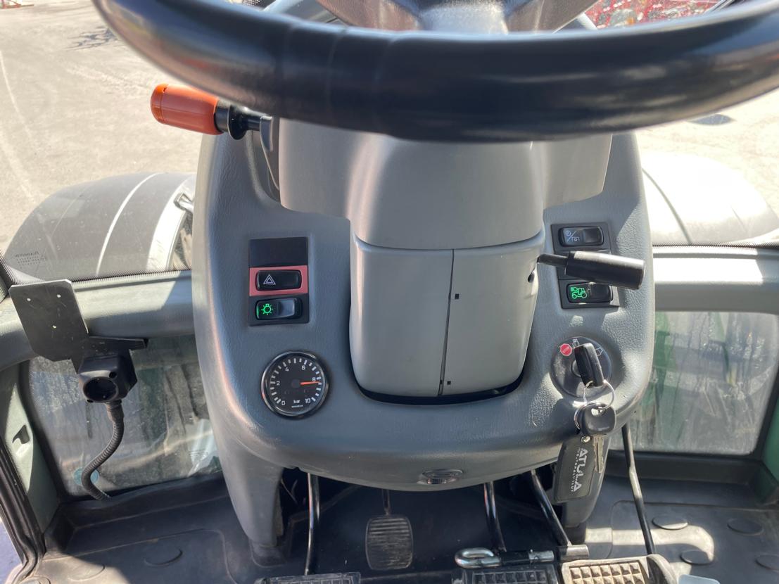 Valtra T151e