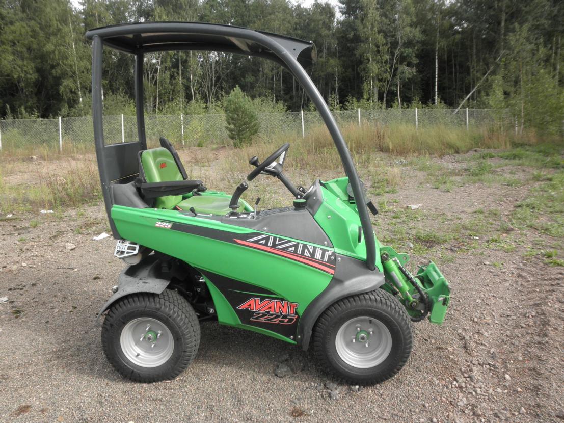 Avant 225