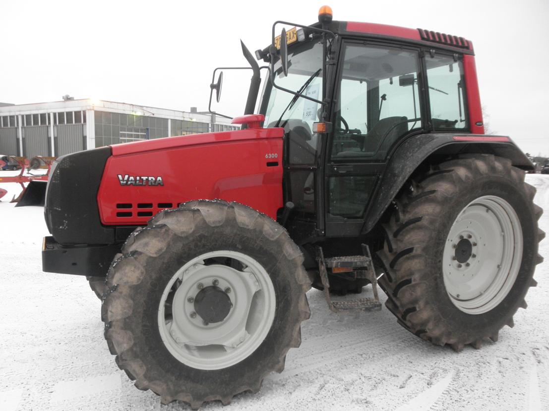 Valtra 6300