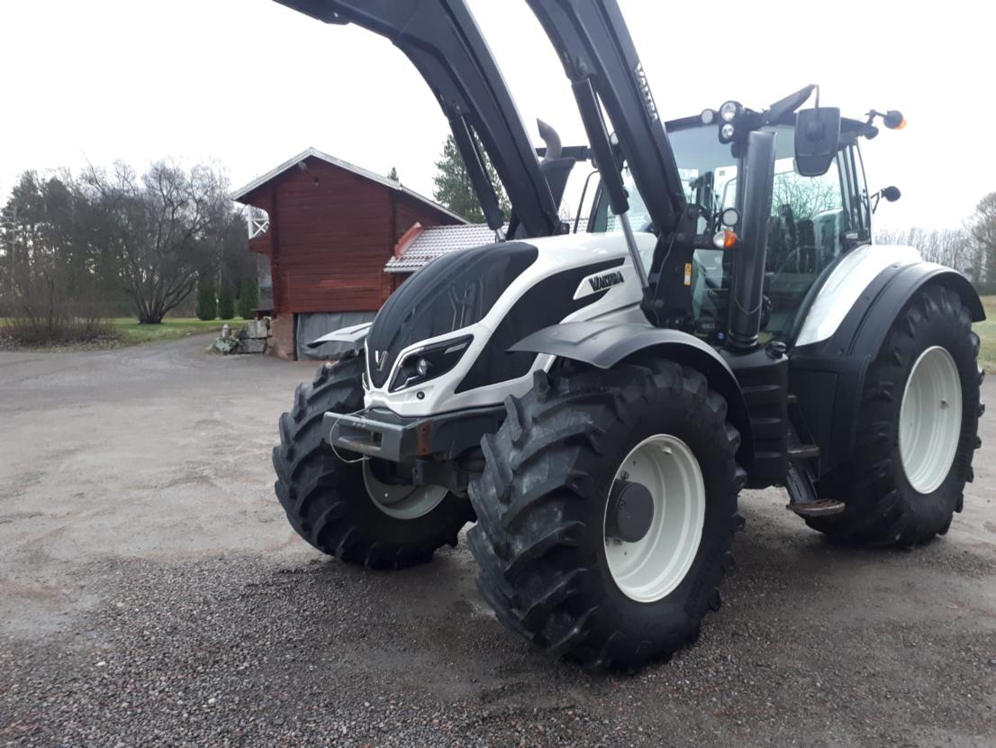 Valtra T174 Versu Smarttouch
