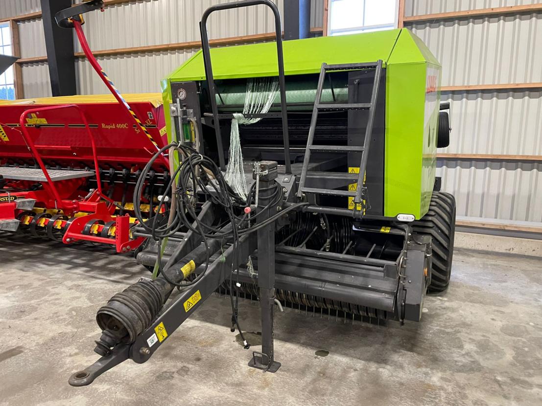 Claas Rollant 375 Rc