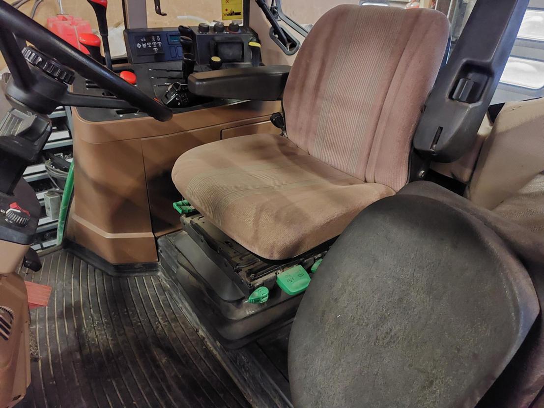 John Deere 6800
