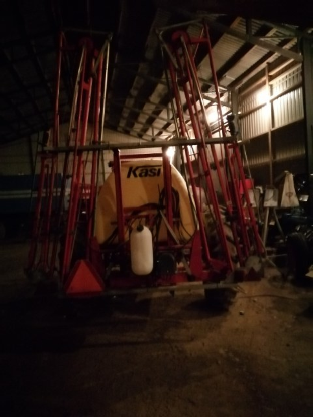 Kasi 2500 Hinattava
