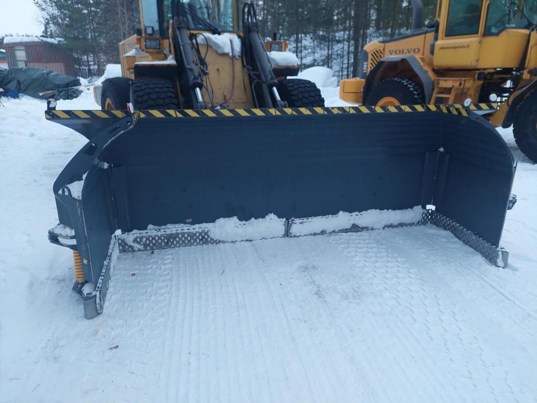 Muu Merkki U Aura 4800/3000h