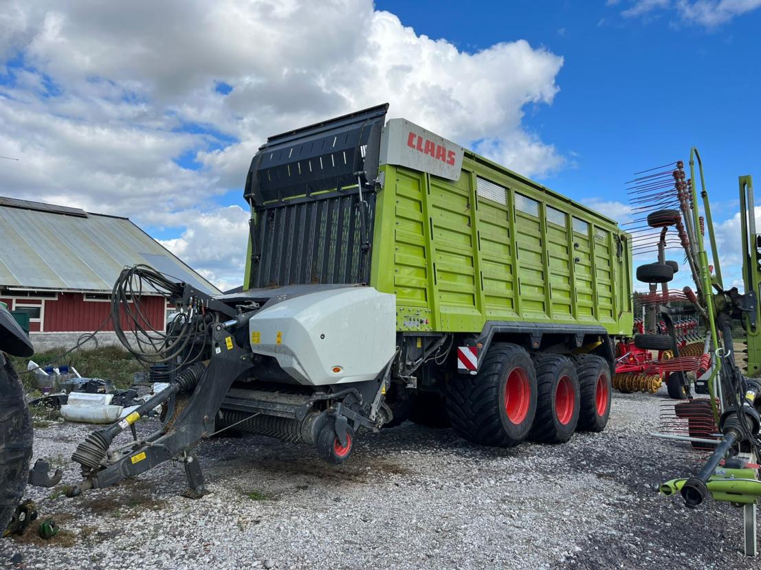 Claas Cargos 9600 Tridem
