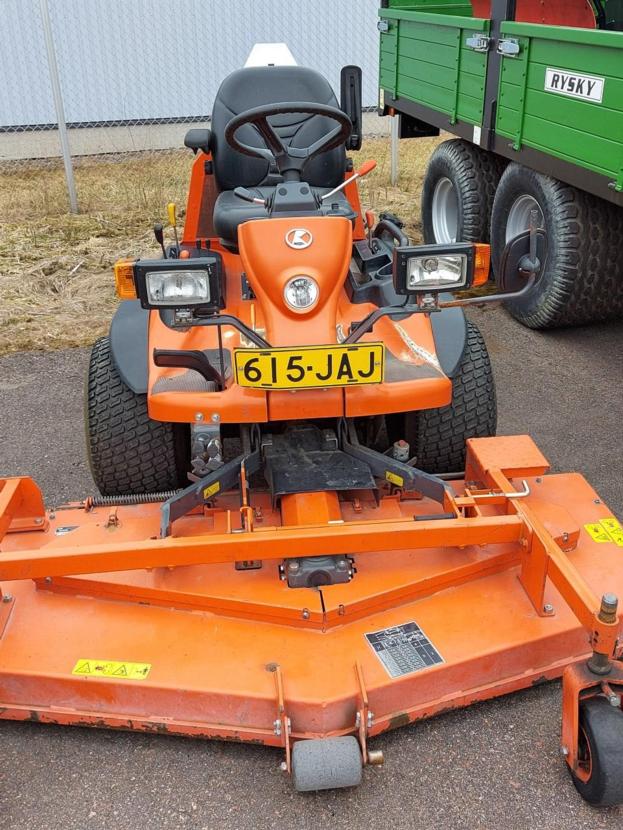 Kubota F3680-ec