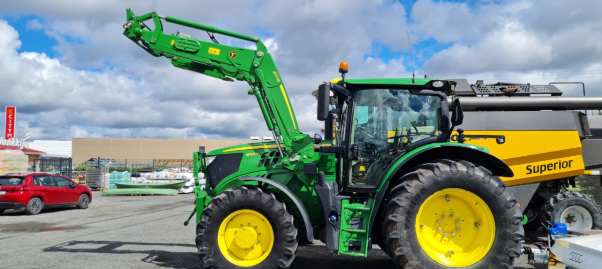 John Deere 6145r Traktori
