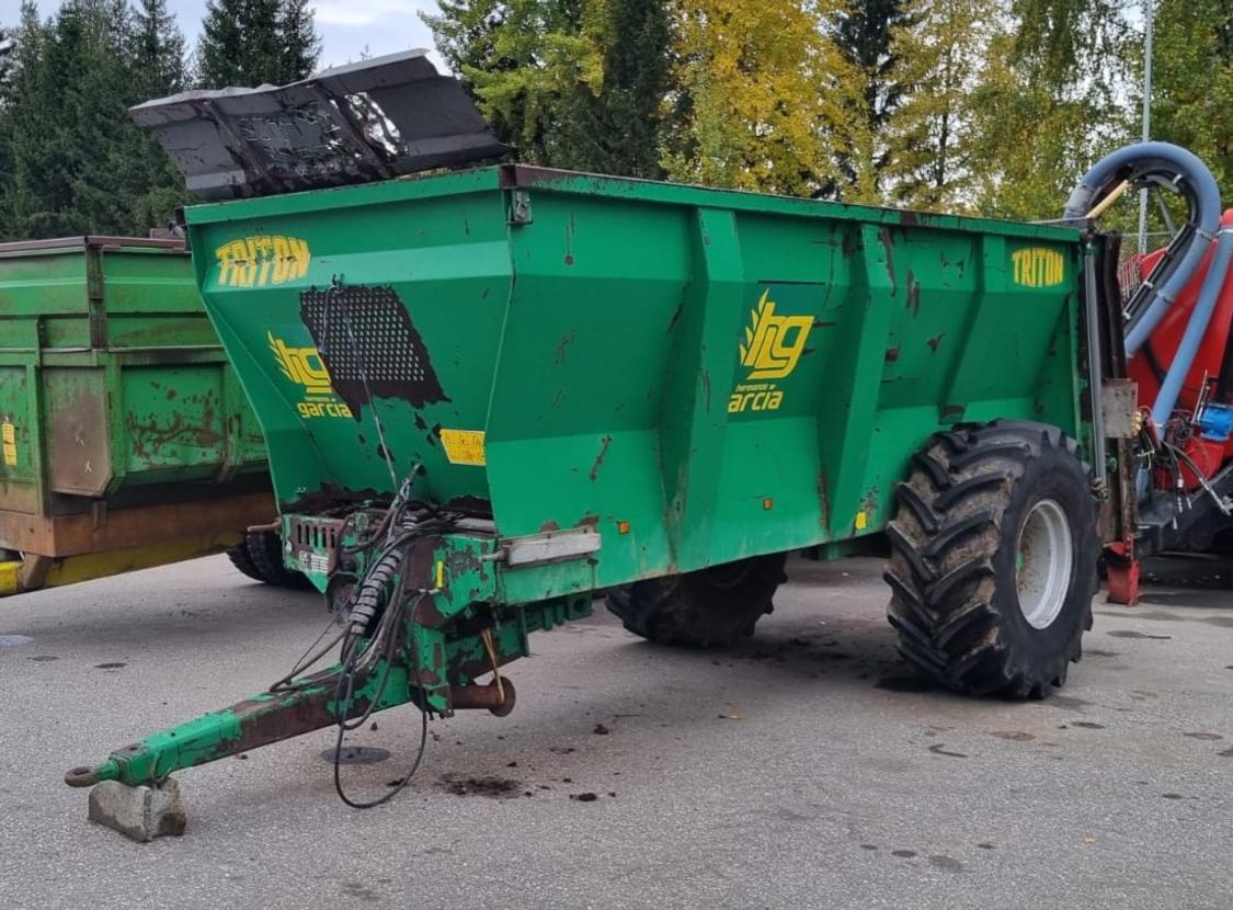 Muu Merkki Triton 120